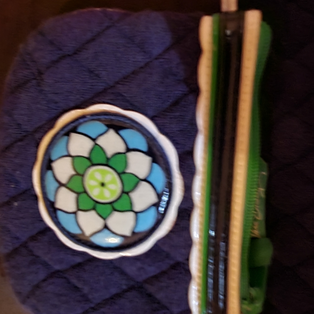 Purse - Picture 2 of 5